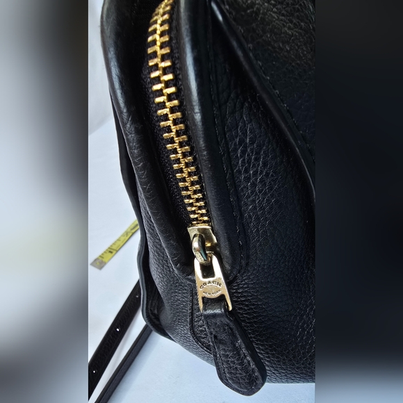 Authentic Coach Purse - Picture 13 of 13